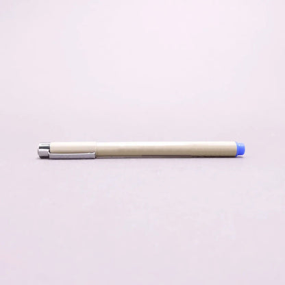 005 Fine and Colored Acrylic Markers