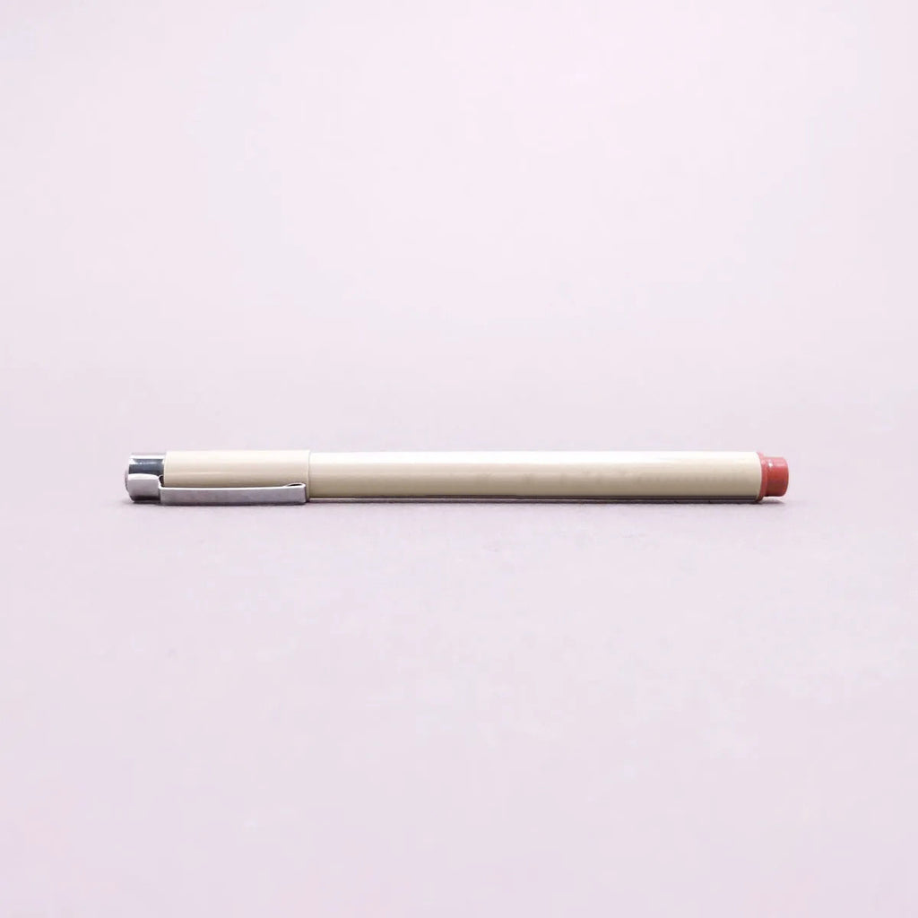 005 Fine and Colored Acrylic Markers